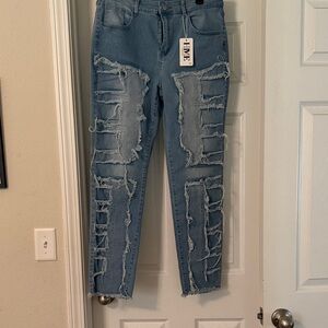 Trendy Distressed Skinny Jeans in Blue